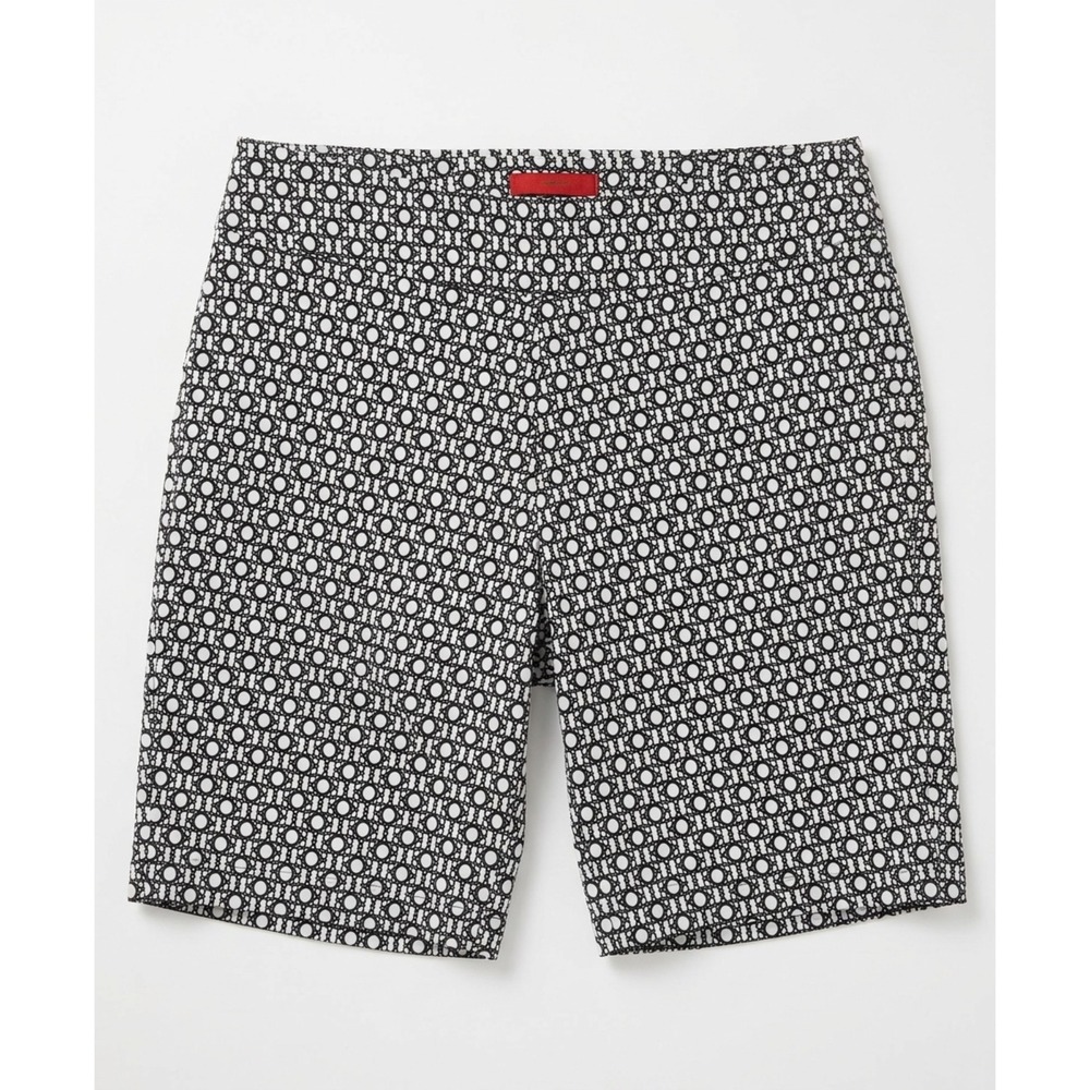 Krazy Larry Shorts Womens 10 Black White Stretch Geometric Bermuda Pull On